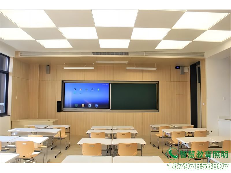 龙川县培训室方型照明灯