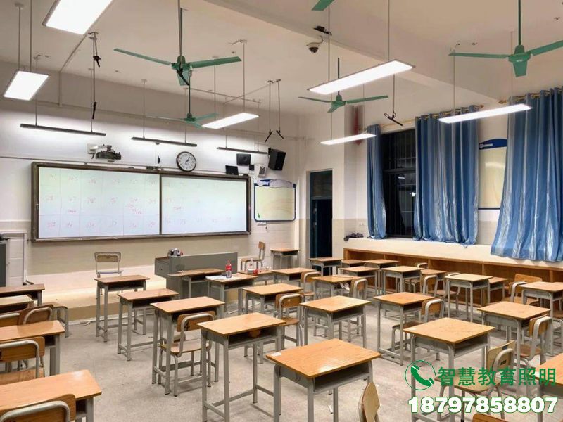 永川教育体育局教室照明灯